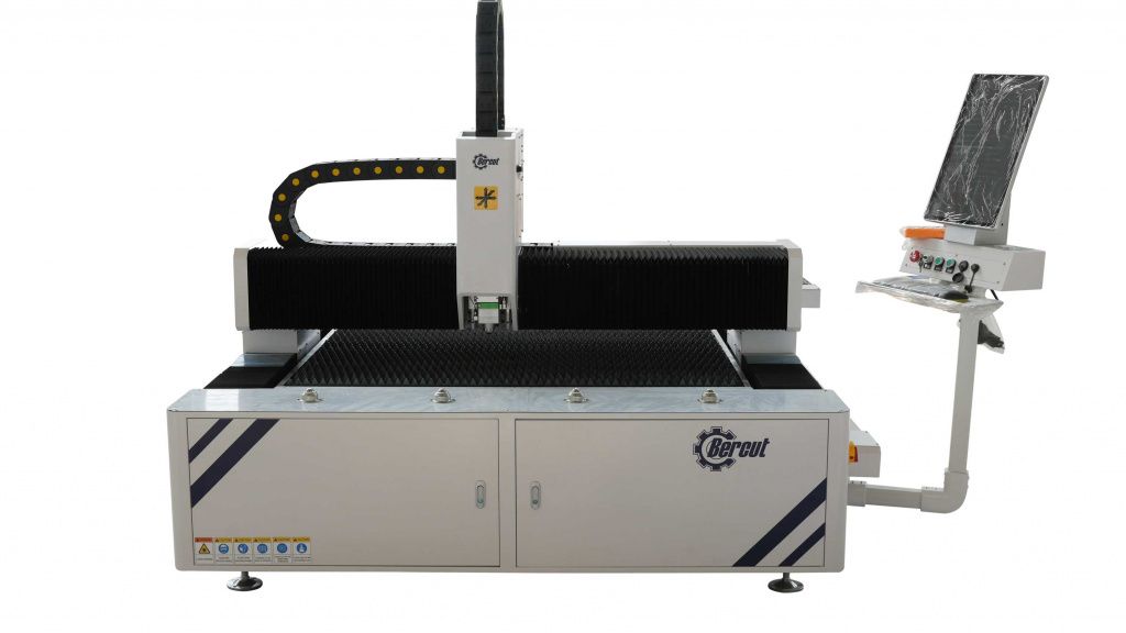 Cтанок лазерной резки Bercut MK 3015 Raycus 6000Вт