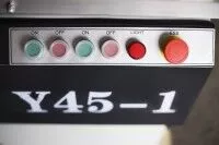 Станок форматно-раскроечный (роликовая) 3,2 м, наклон пилы 45 Y45-1