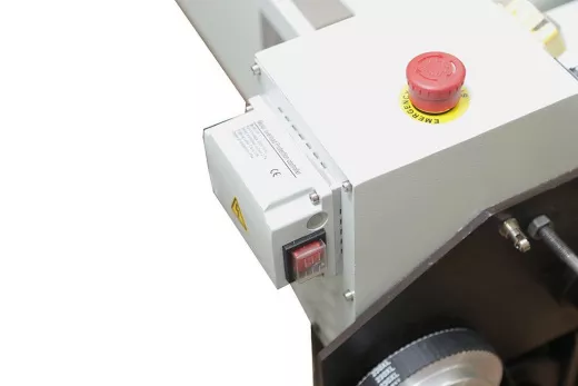 Универсальный токарный станок MML 2550