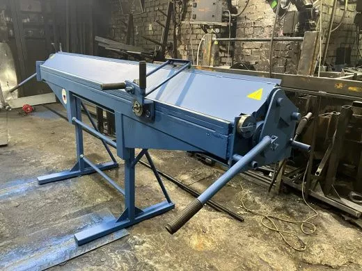 Ручной листогибочный станок BerTech ZG - 2500/1